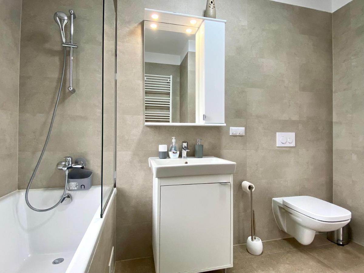 Astoria Apartment - Pet Friendly Braşov Eksteriør billede
