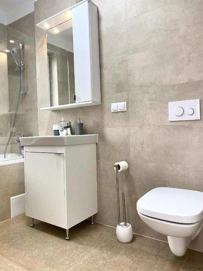 Astoria Apartment - Pet Friendly Braşov Eksteriør billede